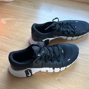 NIB Men’s Nike Free Metacon 5 sz13